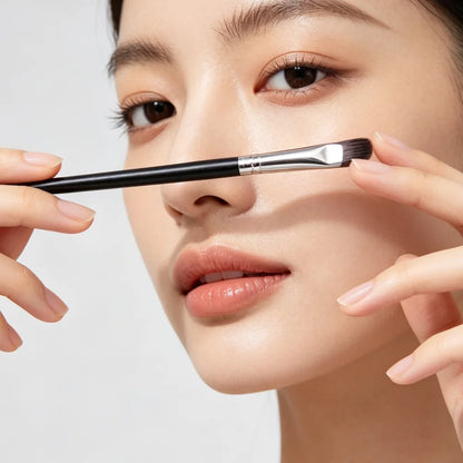 Precision Fine Eyeliner Brush